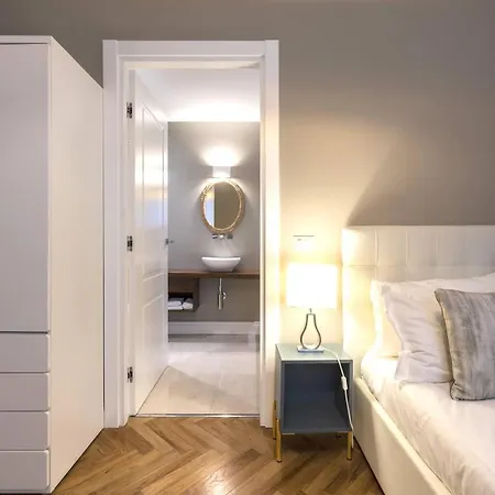 Apartment Heart Duomo District Mailand
