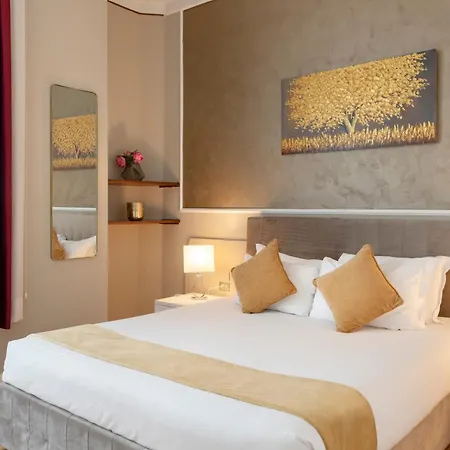 Heart Duomo District * ミラノ