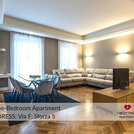 Heart Duomo District شقة ميلان