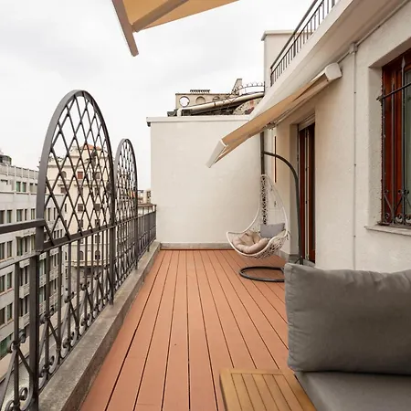 Heart Duomo District Apartment